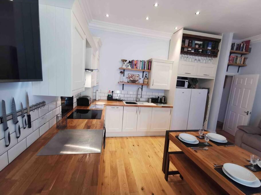 Number 7 Torquay Stunning Sea Views 아파트 외부 사진