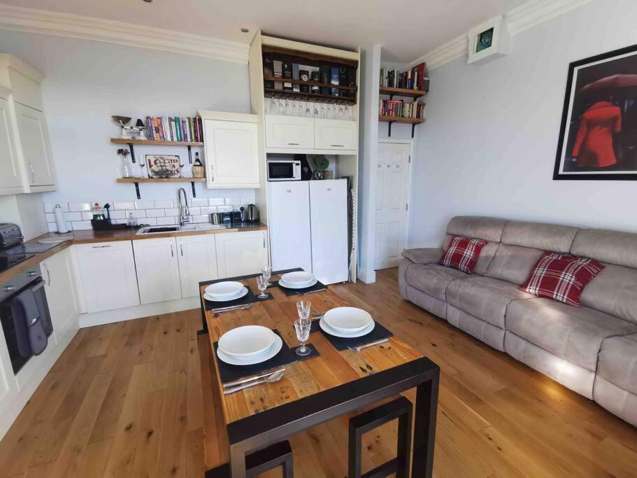 Number 7 Torquay Stunning Sea Views 아파트 외부 사진